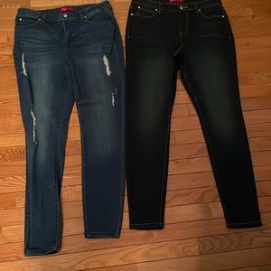 2pairs of Jennifer Lopez skinny jeans size 12